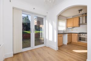 Dining- click for photo gallery